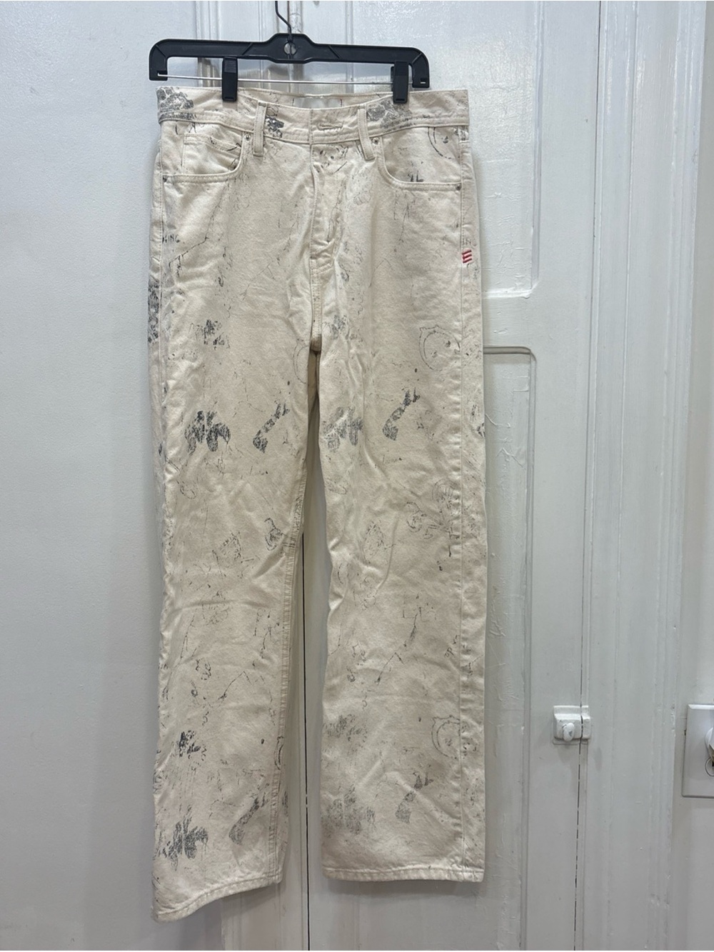 BDG Skate Fit Jeans All over Doodie Print  Off White Beige Size 29x30